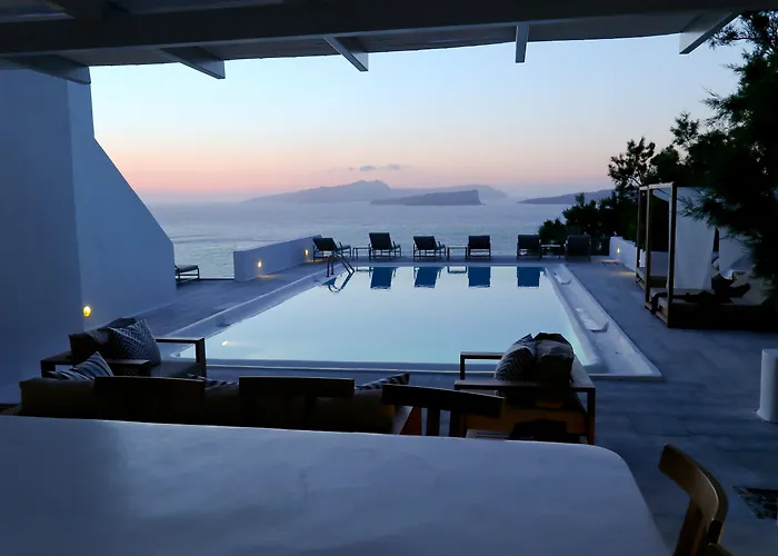 Grand Ambassador Santorini Hotel (Adults Only)
