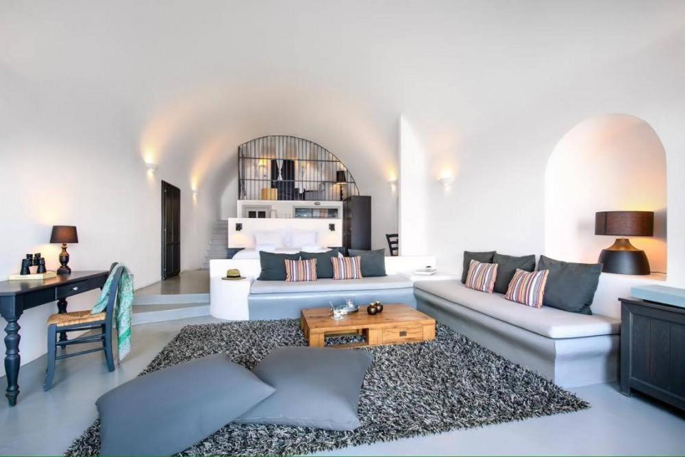 Grand Ambassador Santorini (adults Only) Hotel Akrotírion